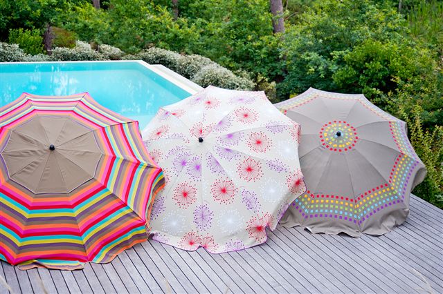 Parasol Ø180 cm couleurs panachées - JARDIN PRIVE