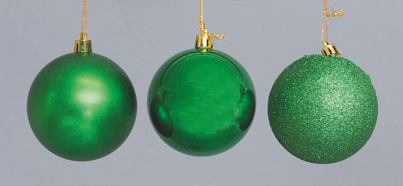 Boule de Noël plastique vert ∅8cm